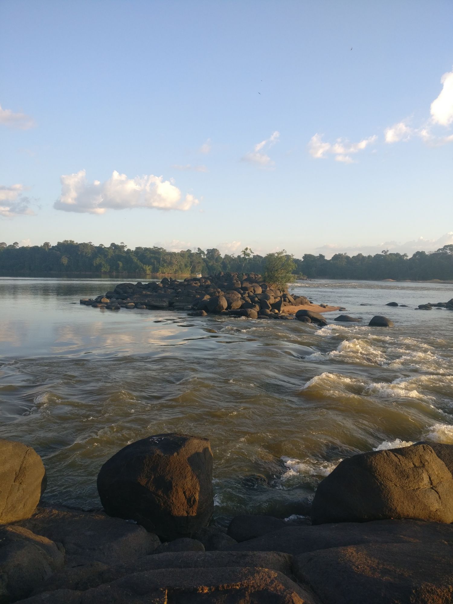 dans les séances de breathwork et de sophrologie, je fais appel à des images mentales: ici le courant du fleuve et des rapides